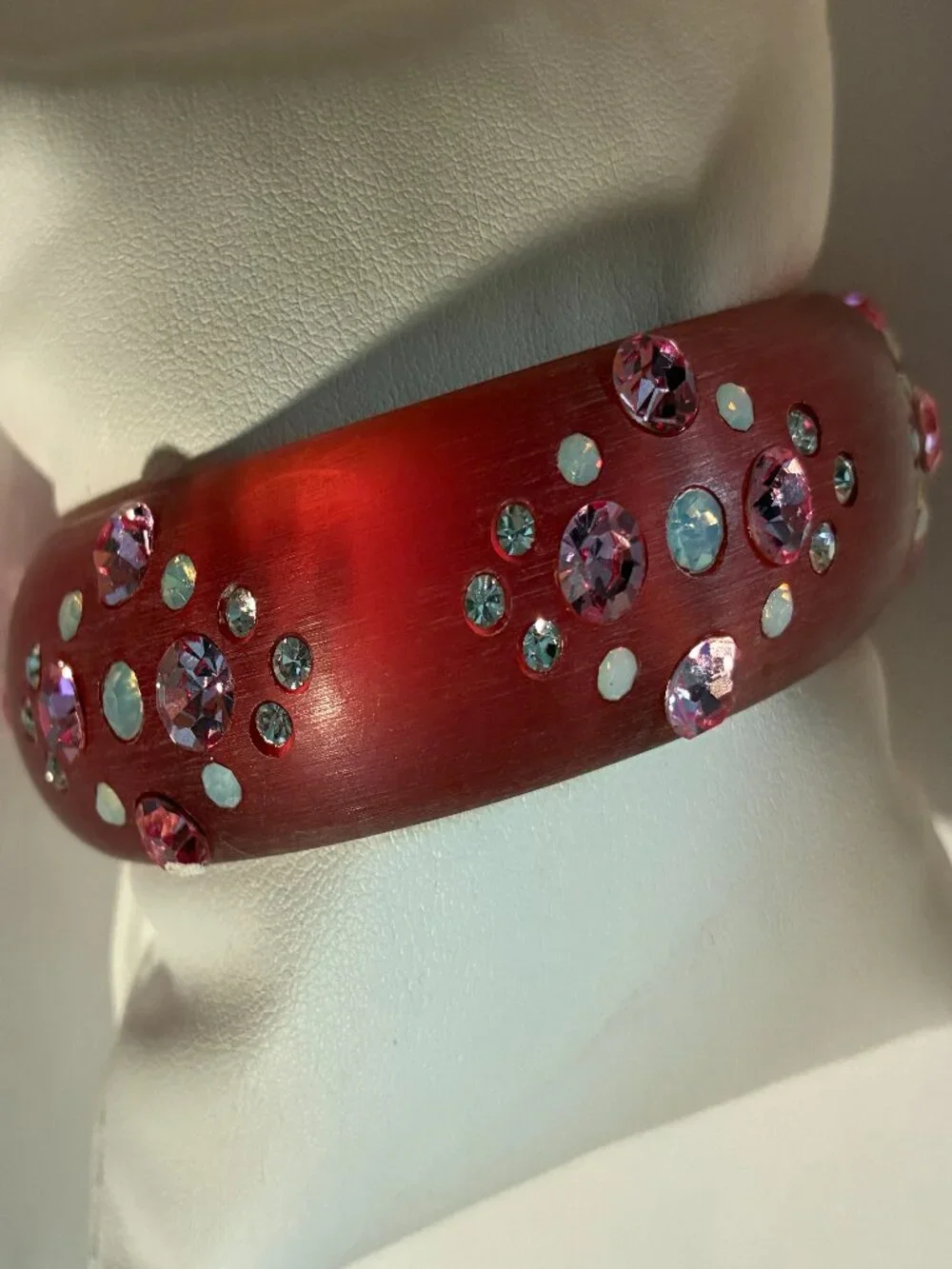 Lucite Bangle Bracelet - Picture 4 of 4